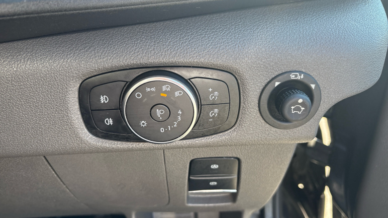 Ford Transit 350 L3 Diesel Fwd 2.0 EcoBlue 165ps H2 Limited Van Auto [Nav]